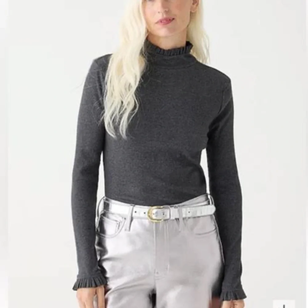 NWT J. Crew Vintage Rib Ruffle Mockneck T-shirt Dark Grey Small